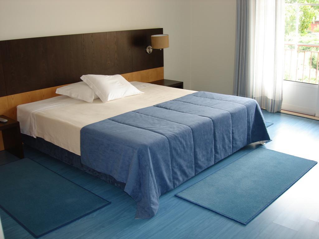 Hotel Rural Solar Das Freiras Figueiro Dos Vinhos Δωμάτιο φωτογραφία